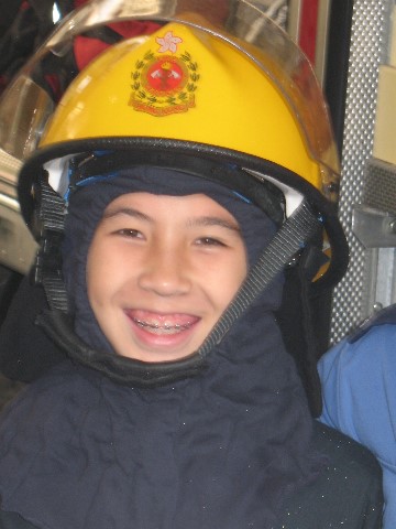 Images/fireman badge 071208 024.jpg